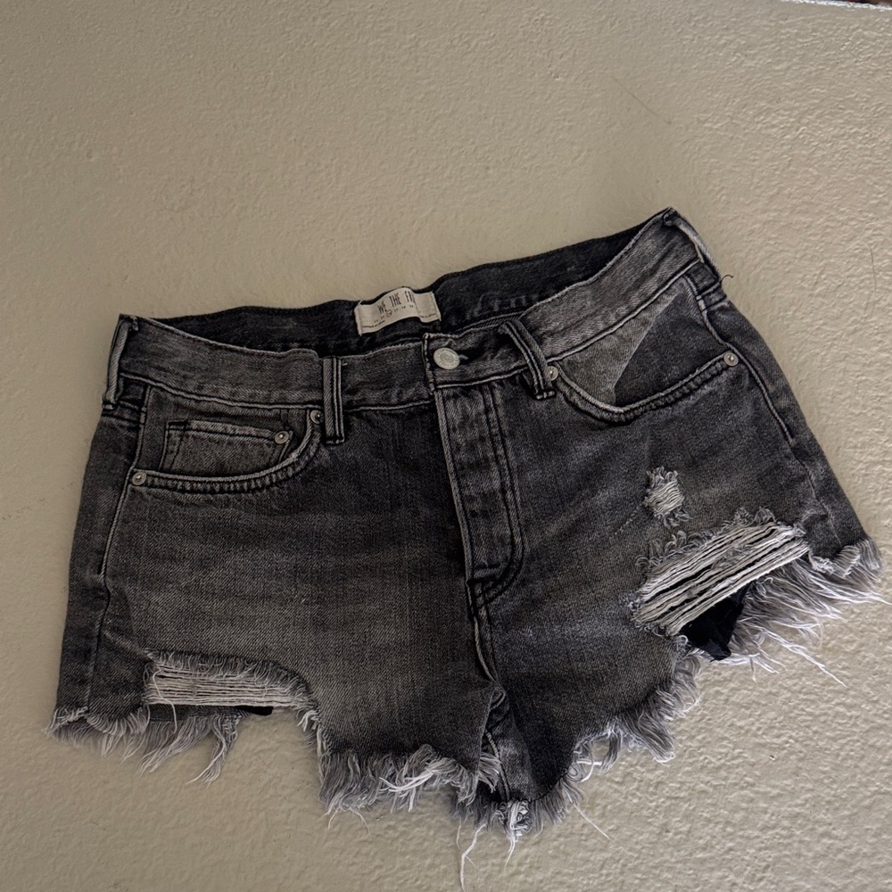 We the Free Washed Black Denim Cutoff Shorts size 26